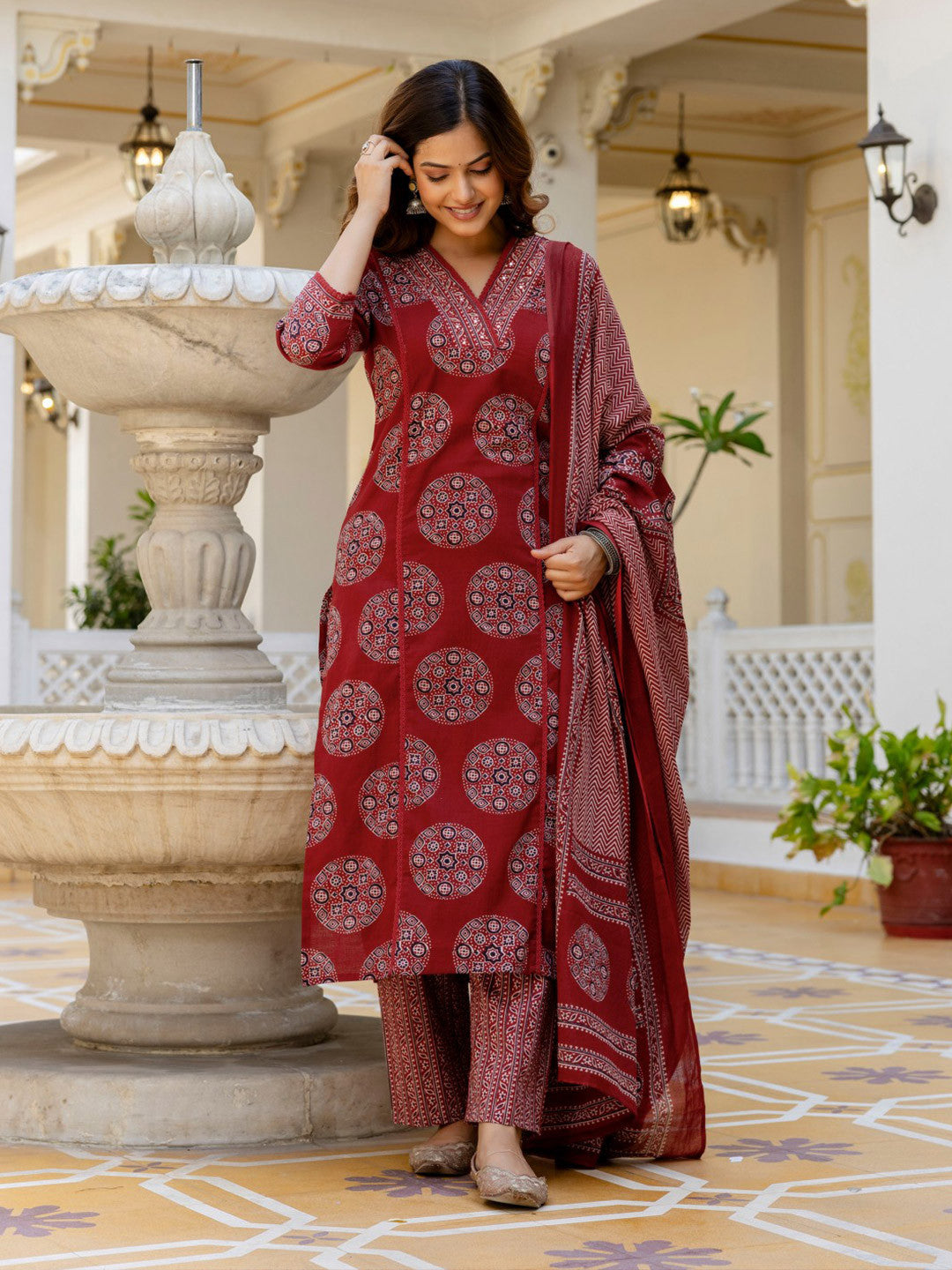 Meenakari Motif 3-Piece Kurti Set